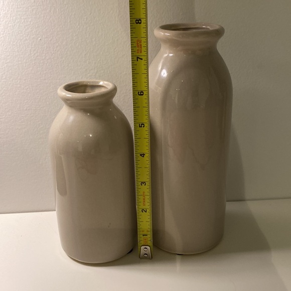 Set of two ceramic flower vases - Picture 5 of 6